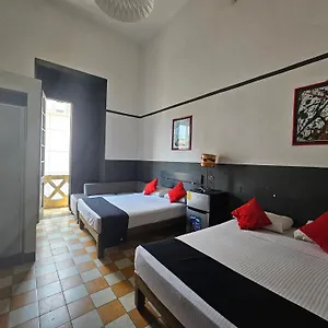 Hotel Capital O Downtown
